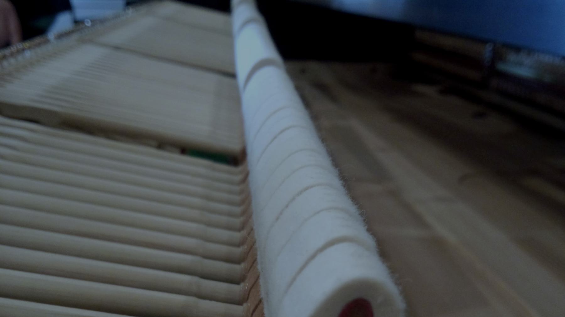 I martelletti di un pianoforte visti da vicino